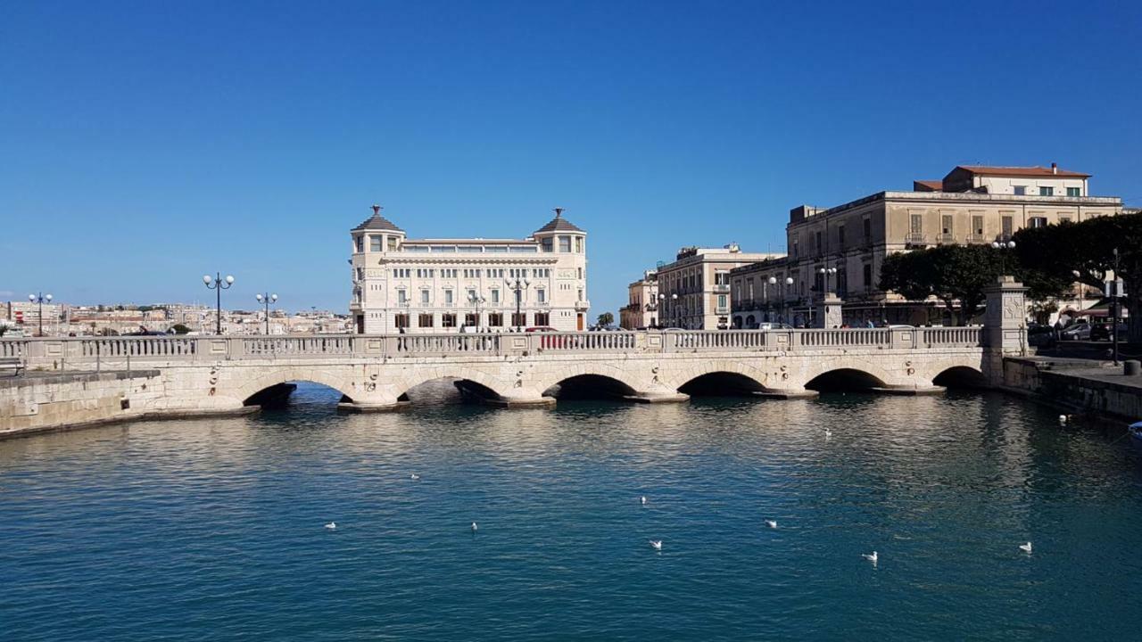 La Casa Di Nonna Dina Villa Syracuse Luaran gambar